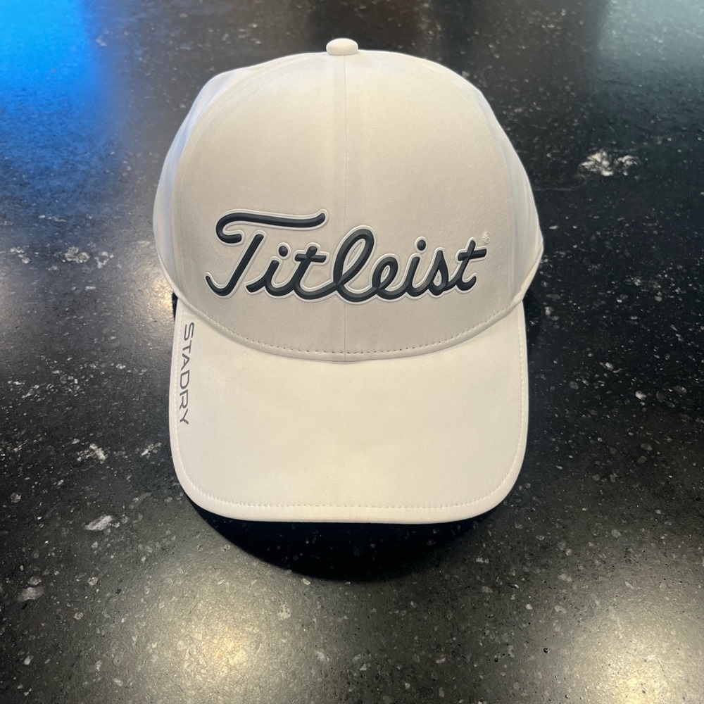 Titleist White Golf Cap NWT